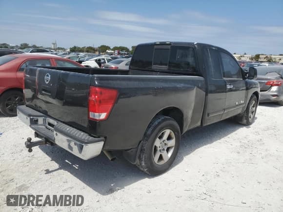 ✅ 2007 Nissan Titan SE • VIN: 1N6BA06AX7N222612 • Lot: 49572255. Listed on Copart with 181,678 mi. Free auction sales archive from the USA and detailed vehicle history report at DreamBid. Image 3.