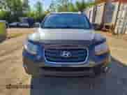 2010 Hyundai Santa Fe GL с VIN 5NMSGDAG0AH382488, выставлен на аукционе Copart как лот 69267895 с пробегом 194 048 миль миль и Списание • Salvage title. История ставок и продаж доступна на DreamBid. Изображение 5.
