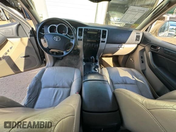 ✅ 2003 Toyota 4Runner Limited • VIN: JTEZT17RX30013038 • Lot: 92056965. Listed on Copart with 187,493 mi. Free auction sales archive from the USA and detailed vehicle history report at DreamBid. Image 9.