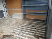 ✅ 2018 Nissan NV Cargo SV • VIN: 1N6BF0LY8JN802807 • Lot: 68647245. Wystawiony na Copart z przebiegiem 149 709 mil. Bezpłatny archiwum sprzedaży aukcyjnych z USA i szczegółowy raport historii pojazdu na DreamBid. Zdjęcie 10.