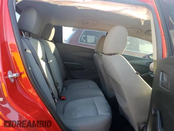 2016 Chevrolet Sonic LS с VIN 1G1JA6SH2G4111426, выставлен на аукционе Copart как лот 87424135 с пробегом 148 232 миль миль и Списание • Salvage title. История ставок и продаж доступна на DreamBid. Изображение 10.