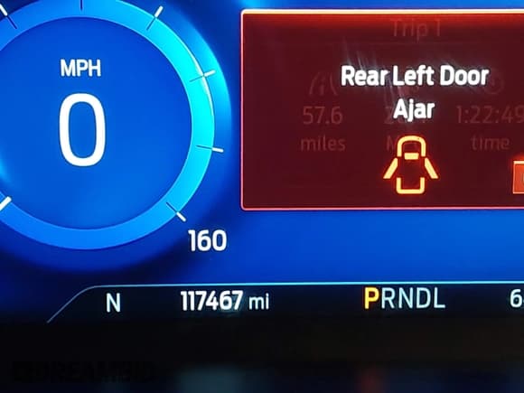 ✅ 2022 Ford Escape Titanium • VIN: 1FMCU9J92NUA25805 • Лот: 43556938. Опубликован ранее на IAAI с пробегом 117 467 миль. Бесплатный доступ к архиву аукционных продаж из США и подробный отчёт об истории автомобиля на DreamBid. Изображение 16.