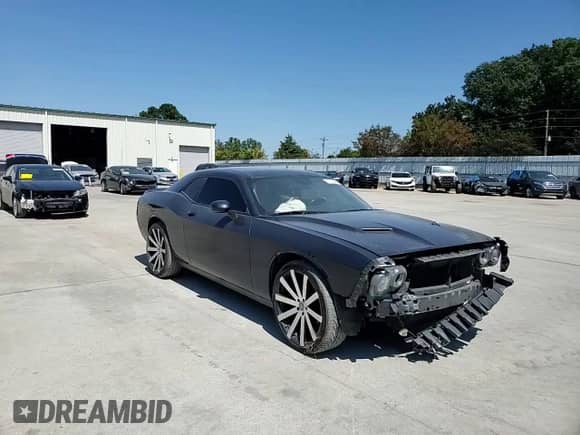 2019 Dodge Challenger SXT с VIN 2C3CDZAG5KH701900, выставлен на аукционе Copart как лот 70775285 с пробегом 142 357 миль миль и Списание • Salvage title. История ставок и продаж доступна на DreamBid. Изображение 13.
