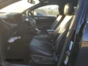 ✅ 2017 Lincoln MKC Premiere • VIN: 5LMCJ1C99HUL71715 • Lot: 89654485. Wystawiony na Copart z przebiegiem 122 308 mil. Bezpłatny archiwum sprzedaży aukcyjnych z USA i szczegółowy raport historii pojazdu na DreamBid. Zdjęcie 7.