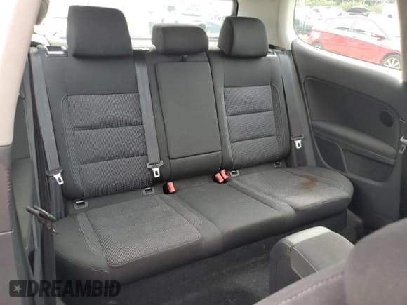 ✅ 2012 Volkswagen Golf • VIN: WVWBB7AJ2CW077506 • Lot: 81837715. Listed on Copart with 97,285 mi. Free auction sales archive from the USA and detailed vehicle history report at DreamBid. Image 10.