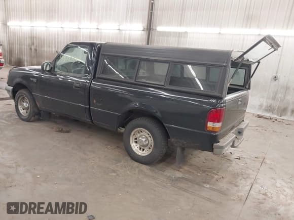 ✅ 1995 Ford Ranger Splash • VIN: 1FTCR10A3SPA33487 • Lot: 43729818. Listed on IAAI with 151,318 mi. Free auction sales archive from the USA and detailed vehicle history report at DreamBid. Image 3.