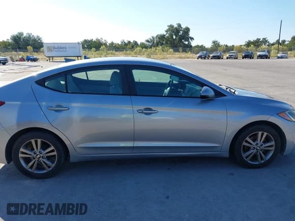 ✅ 2017 Hyundai Elantra Value Edition • VIN: 5NPD84LF7HH080526 • Lot: 43423273. Listed on IAAI with 120,311 mi. Free auction sales archive from the USA and detailed vehicle history report at DreamBid. Image 13.