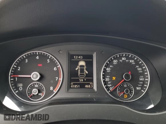 ✅ 2014 Volkswagen Jetta GLI • VIN: 3VW5T7AJ2EM326204 • Lot: 85565075. Listed on Copart with 41,851 mi. Free auction sales archive from the USA and detailed vehicle history report at DreamBid. Image 9.