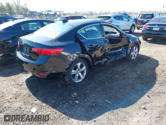 ✅ 2014 Acura ILX Premium • VIN: 19VDE1F54EE006564 • Lot: 41894046. Listed on IAAI with 116,074 mi. Free auction sales archive from the USA and detailed vehicle history report at DreamBid. Image 4.