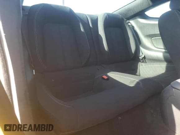 ✅ 2018 Ford Mustang EcoBoost • VIN: 1FA6P8TH0J5171394 • Lot: 71993005. Wystawiony na Copart z przebiegiem 129 799 mil. Bezpłatny archiwum sprzedaży aukcyjnych z USA i szczegółowy raport historii pojazdu na DreamBid. Zdjęcie 10.