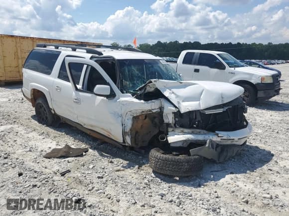 ✅ 2002 Chevrolet Suburban Z71 • VIN: 3GNFK16Z12G321065 • Lot: 66878305. Listed on Copart with Not provided. Free auction sales archive from the USA and detailed vehicle history report at DreamBid. Image 4.