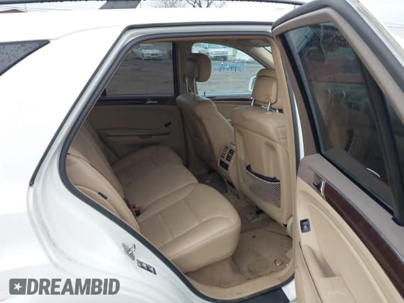 ✅ 2011 Mercedes-Benz M 350 • VIN: 4JGBB8GB6BA660464 • Лот: 43795485. Опубликован ранее на IAAI с пробегом 133 087 миль. Бесплатный доступ к архиву аукционных продаж из США и подробный отчёт об истории автомобиля на DreamBid. Изображение 8.