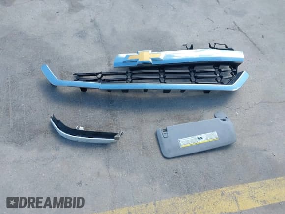 ✅ 2019 Chevrolet Silverado 1500 LT • VIN: 2GCVKPEC2K1108705 • Lot: 42206544. Wystawiony na IAAI z przebiegiem 84 871 mil. Bezpłatny archiwum sprzedaży aukcyjnych z USA i szczegółowy raport historii pojazdu na DreamBid. Zdjęcie 12.