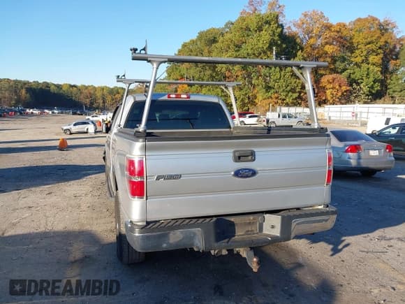✅ 2014 Ford F-150 Lariat • VIN: 1FTFW1CT9EFB62699 • Лот: 43613697. Опубликован ранее на IAAI с пробегом 340 000 миль. Бесплатный доступ к архиву аукционных продаж из США и подробный отчёт об истории автомобиля на DreamBid. Изображение 3.