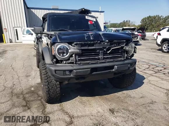 ✅ 2021 Ford Bronco • VIN: 1FMDE5BHXMLA98201 • Lot: 80411535. Listed on Copart with 68,157 mi. Free auction sales archive from the USA and detailed vehicle history report at DreamBid. Image 14.