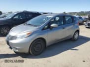 ✅ 2015 Nissan Note SR • VIN: 3N1CE2CP1FL376255 • Lot: 59234455. Wystawiony na Copart z przebiegiem 84 686 mil. Bezpłatny archiwum sprzedaży aukcyjnych z USA i szczegółowy raport historii pojazdu na DreamBid. Zdjęcie 1.