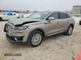✅ 2019 Lincoln Nautilus Standard • VIN: 2LMPJ6J95KBL18872 • Lot: 46453375. Listed on Copart with 35,307 mi. Free auction sales archive from the USA and detailed vehicle history report at DreamBid. Image 1.