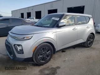 ✅ 2020 Kia Soul EX • VIN: KNDJ33AU0L7102795 • Лот: 91458145. Опубликован ранее на Copart с пробегом 30 352 миль. Бесплатный доступ к архиву аукционных продаж из США и подробный отчёт об истории автомобиля на DreamBid. Изображение 1.