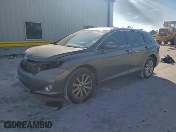 ✅ 2009 Toyota Venza • VIN: 4T3ZE11AX9U015037 • Lot: 94704755. Listed on Copart with 190,645 mi. Free auction sales archive from the USA and detailed vehicle history report at DreamBid. Image 1.