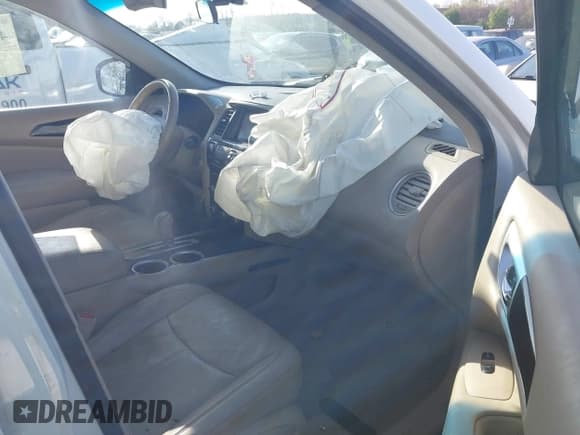 ✅ 2014 Nissan Pathfinder SV • VIN: 5N1AR2MN2EC735446 • Lot: 41893013. Listed on IAAI with 149,799 mi. Free auction sales archive from the USA and detailed vehicle history report at DreamBid. Image 5.