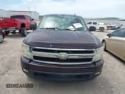 ✅ 2008 Chevrolet Silverado 1500 • VIN: 1GCEC19Y28Z298330 • Lot: 42272489. Wystawiony na IAAI z przebiegiem 97 076 mil. Bezpłatny archiwum sprzedaży aukcyjnych z USA i szczegółowy raport historii pojazdu na DreamBid. Zdjęcie 12.