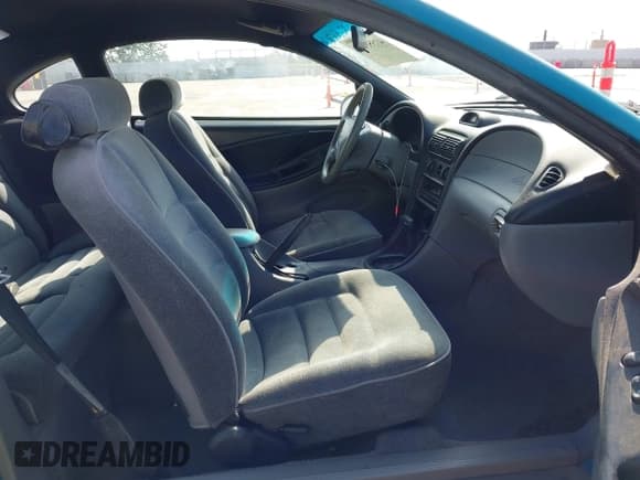 ✅ 1995 Ford Mustang • VIN: 1FALP4049SF194519 • Lot: 43551136. Listed on IAAI with 126,323 mi. Free auction sales archive from the USA and detailed vehicle history report at DreamBid. Image 5.