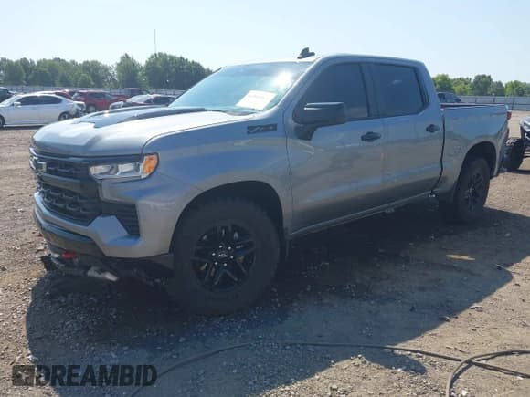 ✅ 2023 Chevrolet Silverado 1500 LT Trail Boss • VIN: 3GCPDFEK8PG150461 • Lot: 42816422. Wystawiony na IAAI z przebiegiem 50 988 mil. Bezpłatny archiwum sprzedaży aukcyjnych z USA i szczegółowy raport historii pojazdu na DreamBid. Zdjęcie 2.