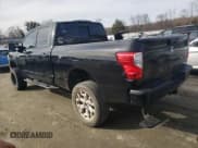✅ 2017 Nissan Titan SV • VIN: 1N6BA1F49HN556566 • Лот: 85102544. Опубликован ранее на Copart с пробегом 157 065 миль. Бесплатный доступ к архиву аукционных продаж из США и подробный отчёт об истории автомобиля на DreamBid. Изображение 2.