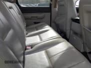 ✅ 2007 Chevrolet Silverado 1500 1LT • VIN: 3GCEC13J27G510315 • Lot: 41509767. Wystawiony na IAAI z przebiegiem 273 602 mil. Bezpłatny archiwum sprzedaży aukcyjnych z USA i szczegółowy raport historii pojazdu na DreamBid. Zdjęcie 8.