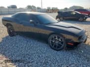 ✅ 2023 Dodge Challenger SXT • VIN: 2C3CDZAG4PH606252 • Lot: 84660345. Wystawiony na Copart z przebiegiem 21 784 mil. Bezpłatny archiwum sprzedaży aukcyjnych z USA i szczegółowy raport historii pojazdu na DreamBid. Zdjęcie 4.