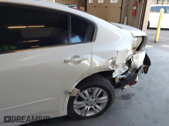 ✅ 2010 Nissan Altima 2.5 • VIN: 1N4AL2AP8AN415225 • Лот: 43465627. Опубликован ранее на IAAI с пробегом 159 698 миль. Бесплатный доступ к архиву аукционных продаж из США и подробный отчёт об истории автомобиля на DreamBid. Изображение 6.