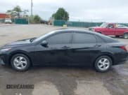 ✅ 2021 Hyundai Elantra SE • VIN: KMHLL4AGXMU105372 • Lot: 42045638. Listed on IAAI with 60,334 mi. Free auction sales archive from the USA and detailed vehicle history report at DreamBid. Image 15.