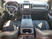 ✅ 2017 Ford F-350 King Ranch • VIN: 1FT8W3BT6HEC43983 • Lot: 82622575. Listed on Copart with 185,277 mi. Free auction sales archive from the USA and detailed vehicle history report at DreamBid. Image 8.