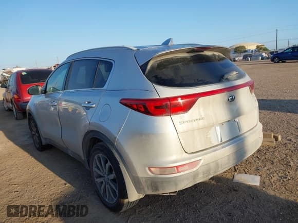 ✅ 2017 Kia Sportage EX • VIN: KNDPN3AC9H7205829 • Lot: 41990631. Wystawiony na IAAI z przebiegiem 145 772 mil. Bezpłatny archiwum sprzedaży aukcyjnych z USA i szczegółowy raport historii pojazdu na DreamBid. Zdjęcie 3.