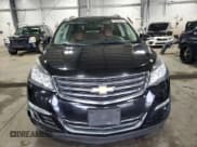 ✅ 2016 Chevrolet Traverse LTZ • VIN: 1GNKVJKD8GJ142463 • Lot: 69590905. Wystawiony na Copart z przebiegiem 127 007 mil. Bezpłatny archiwum sprzedaży aukcyjnych z USA i szczegółowy raport historii pojazdu na DreamBid. Zdjęcie 5.