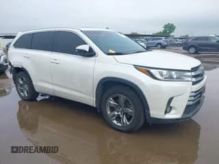 ✅ 2018 Toyota Highlander Limited • VIN: 5TDDZRFH3JS887374 • Lot: 42363370. Wystawiony na IAAI z przebiegiem 128 601 mil. Bezpłatny archiwum sprzedaży aukcyjnych z USA i szczegółowy raport historii pojazdu na DreamBid. Zdjęcie 1.