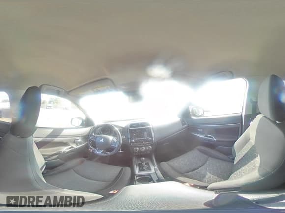 ✅ 2020 Mitsubishi Outlander SE • VIN: JA4AP4AU5LU025797 • Лот: 92358095. Опубликован ранее на Copart с пробегом 72 402 миль. Бесплатный доступ к архиву аукционных продаж из США и подробный отчёт об истории автомобиля на DreamBid. Изображение 15.