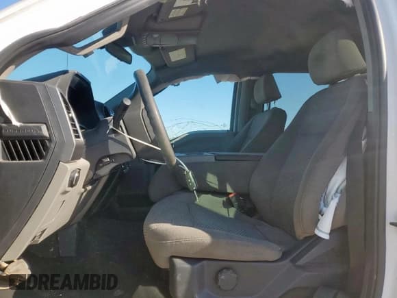 ✅ 2022 Ford F-250 XLT • VIN: 1FT7W2BTXNEG27489 • Lot: 85135165. Wystawiony na Copart z przebiegiem 72 913 mil. Bezpłatny archiwum sprzedaży aukcyjnych z USA i szczegółowy raport historii pojazdu na DreamBid. Zdjęcie 7.