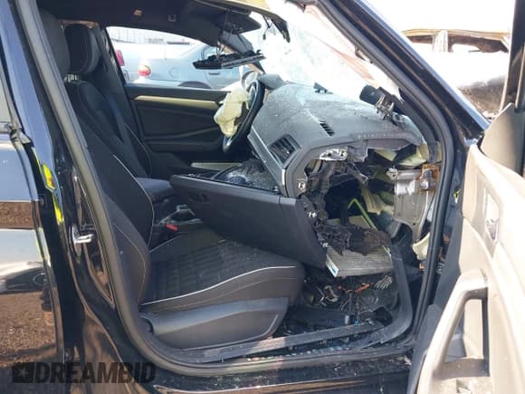 ✅ 2023 Volkswagen Jetta Sport • VIN: 3VWAM7BU2PM060254 • Lot: 41969088. Listed on IAAI with Not provided. Free auction sales archive from the USA and detailed vehicle history report at DreamBid. Image 5.