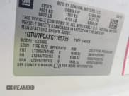 ✅ 2012 GMC Savana Cargo • VIN: 1GTW7FCAXC1185735 • Lot: 41799748. Wystawiony na IAAI z przebiegiem 399 649 mil. Bezpłatny archiwum sprzedaży aukcyjnych z USA i szczegółowy raport historii pojazdu na DreamBid. Zdjęcie 9.