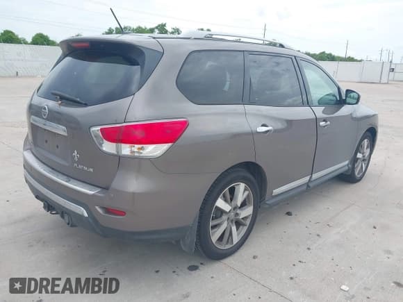 ✅ 2014 Nissan Pathfinder S • VIN: 5N1AR2MNXEC735811 • Lot: 42904791. Listed on IAAI with 170,146 mi. Free auction sales archive from the USA and detailed vehicle history report at DreamBid. Image 4.