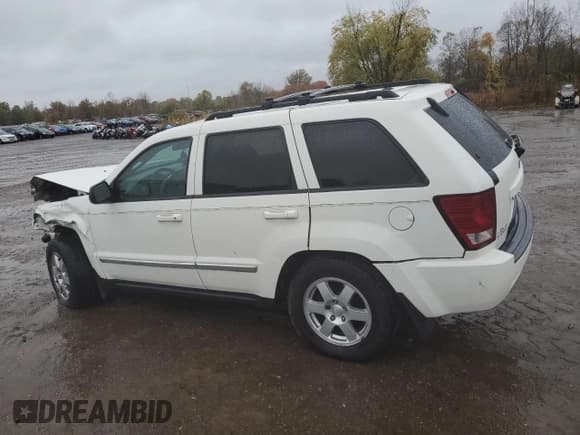 ✅ 2010 Jeep Grand Cherokee Laredo • VIN: 1J4PR4GK3AC110716 • Lot: 90836385. Wystawiony na Copart z przebiegiem 166 167 mil. Bezpłatny archiwum sprzedaży aukcyjnych z USA i szczegółowy raport historii pojazdu na DreamBid. Zdjęcie 2.