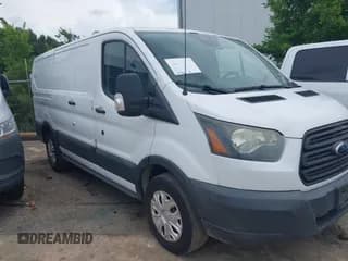 ✅ 2016 Ford Transit Cargo • VIN: 1FTYE1ZM0GKB19648 • Lot: 42571995. Wystawiony na IAAI z przebiegiem 233 407 mil. Bezpłatny archiwum sprzedaży aukcyjnych z USA i szczegółowy raport historii pojazdu na DreamBid. Zdjęcie 1.