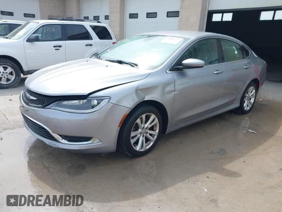 ✅ 2015 Chrysler 200 Limited • VIN: 1C3CCCAB7FN605171 • Lot: 41981777. Listed on IAAI with 148,250 mi. Free auction sales archive from the USA and detailed vehicle history report at DreamBid. Image 2.