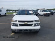 ✅ 2012 Chevrolet Colorado 1LT • VIN: 1GCJTCFE1C8160734 • Лот: 43241279. Опубликован ранее на IAAI с пробегом 135 509 миль. Бесплатный доступ к архиву аукционных продаж из США и подробный отчёт об истории автомобиля на DreamBid. Изображение 6.