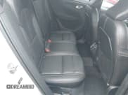 ✅ 2021 Volvo XC40 Inscription • VIN: YV4162UL6M2476490 • Lot: 42645379. Wystawiony na IAAI z przebiegiem 37 493 mil. Bezpłatny archiwum sprzedaży aukcyjnych z USA i szczegółowy raport historii pojazdu na DreamBid. Zdjęcie 8.