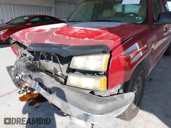 ✅ 2004 Chevrolet Silverado 1500 LT • VIN: 1GCEC19T54E200512 • Lot: 43533827. Wystawiony na IAAI z przebiegiem 240 597 mil. Bezpłatny archiwum sprzedaży aukcyjnych z USA i szczegółowy raport historii pojazdu na DreamBid. Zdjęcie 6.