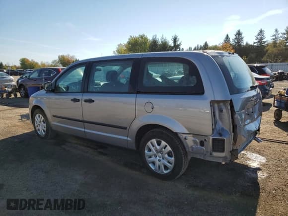 ✅ 2017 Dodge Grand Caravan SE Plus • VIN: 2C4RDGBG5HR784255 • Lot: 84591475. Listed on Copart with 6,826 mi. Free auction sales archive from the USA and detailed vehicle history report at DreamBid. Image 2.