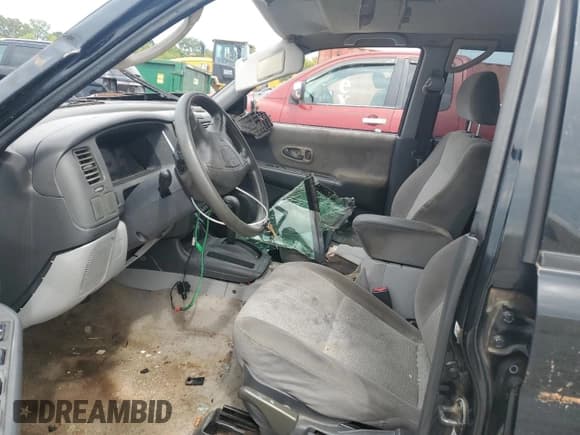 ✅ 2002 Mitsubishi Montero Sport ES • VIN: JA4LS21H72J020289 • Lot: 70277374. Wystawiony na Copart z przebiegiem 206 676 mil. Bezpłatny archiwum sprzedaży aukcyjnych z USA i szczegółowy raport historii pojazdu na DreamBid. Zdjęcie 7.