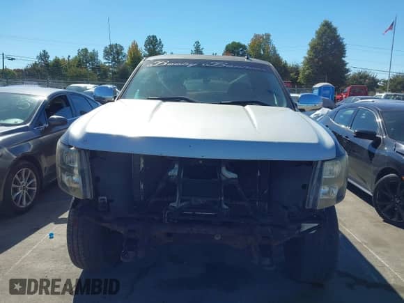 2009 Chevrolet Silverado 1500 LT z VIN 1GCEK29J79Z126226, wystawiony jako IAAI lot #43485064 z przebiegiem 249 687 mil mil oraz . Historia ofert i sprzedaży dostępna na DreamBid. Obrazek 13.